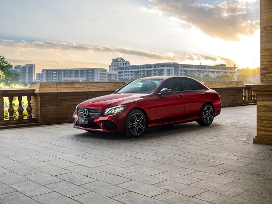 xe Mercedes C300 AMG 2019 xe Mercedes C300 AMG 2019