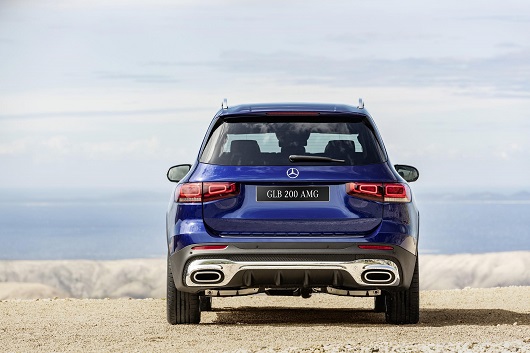 giá xe mercedes glb 200 amg giá xe mercedes glb 200 amg